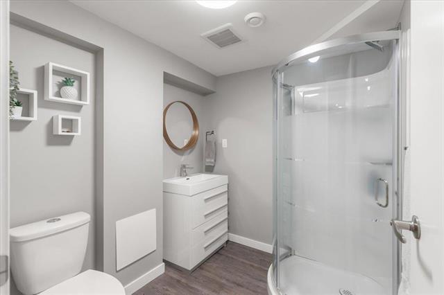 31 Werrell Cr, Winnipeg, MB - Indoor Photo Showing Bathroom