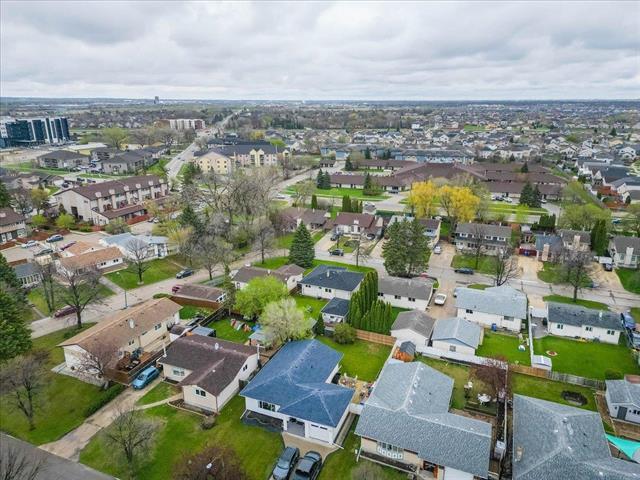 31 Werrell Cr, Winnipeg, MB - Outdoor With View
