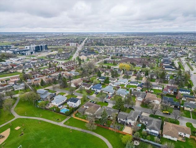 31 Werrell Cr, Winnipeg, MB - Outdoor With View
