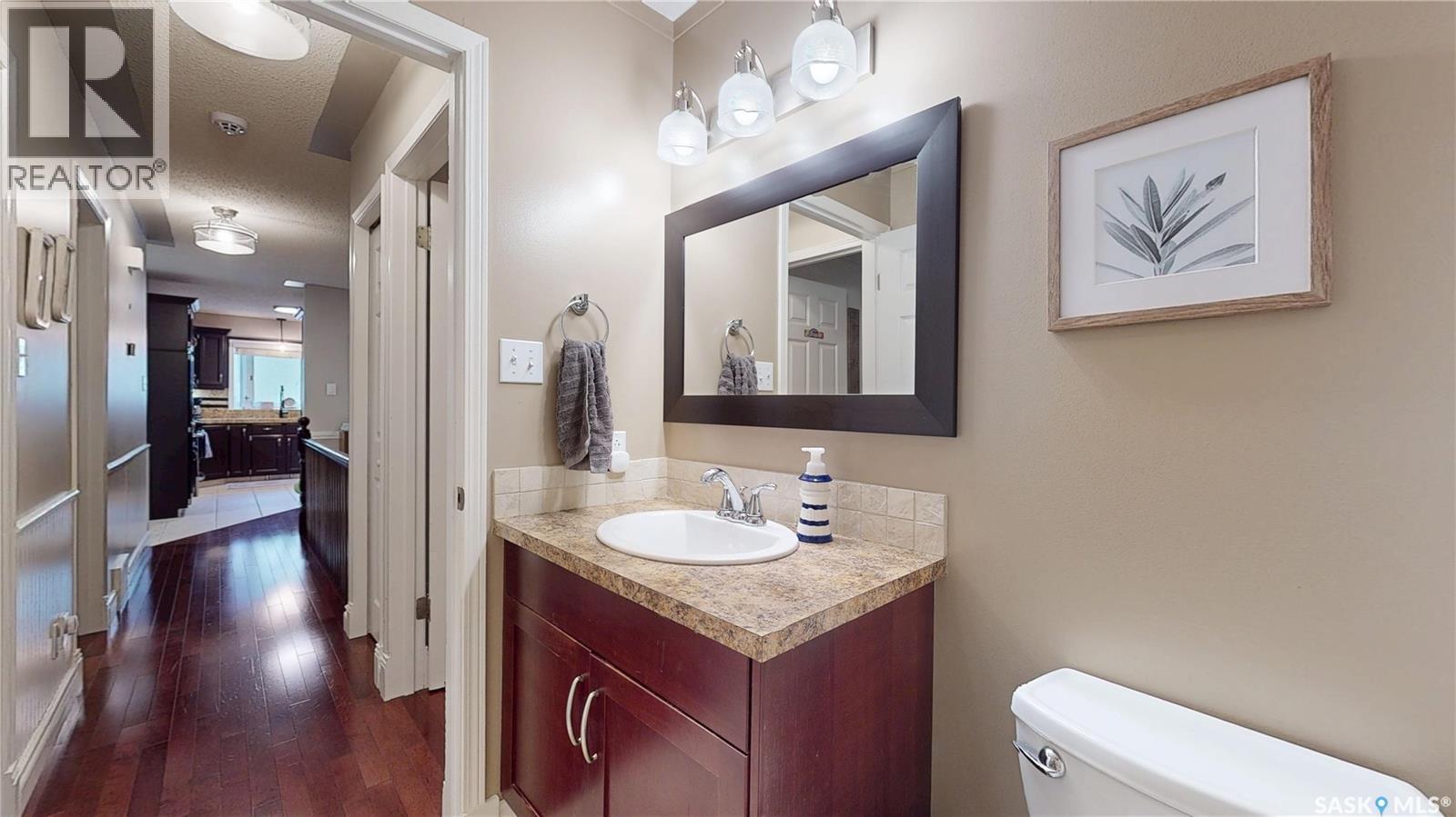 3107 Andreychuk Place E, Regina, SK - Indoor Photo Showing Bathroom