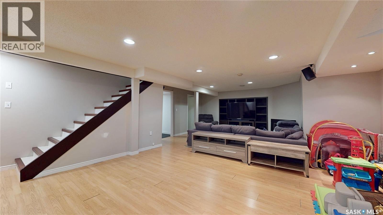 3107 Andreychuk Place E, Regina, SK - Indoor