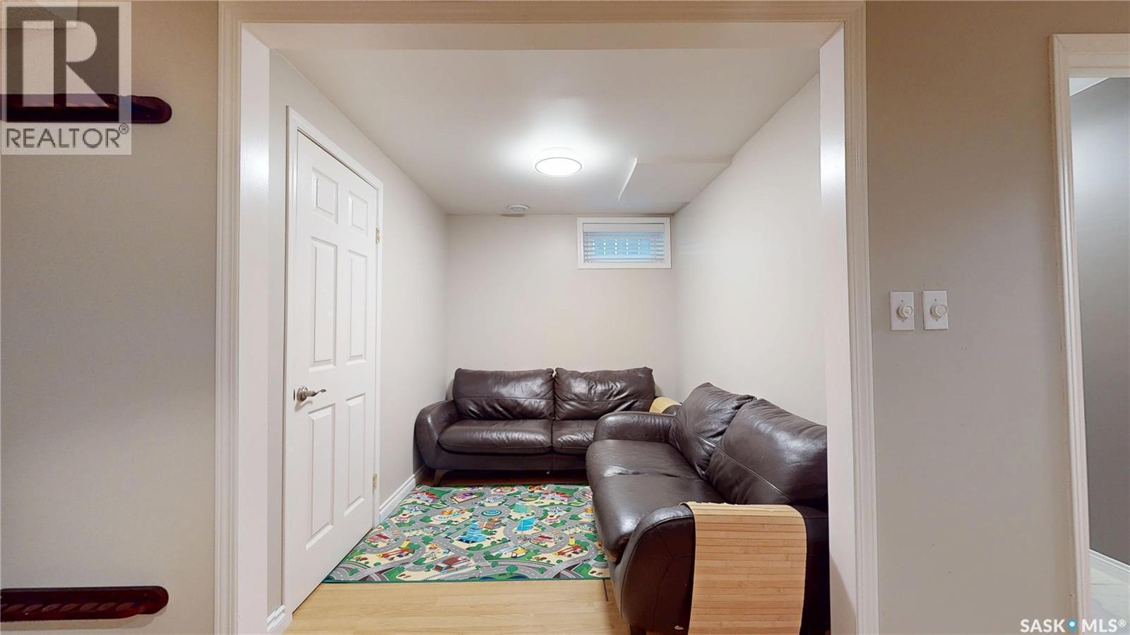 3107 Andreychuk Place E, Regina, SK - Indoor