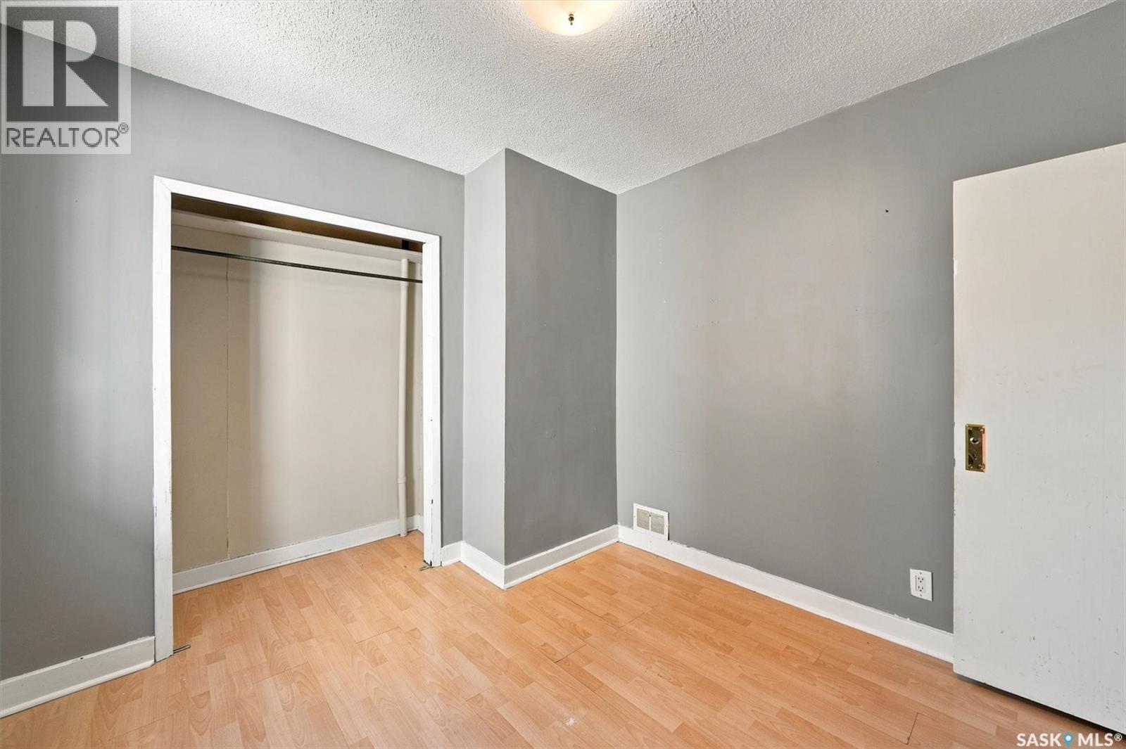 2204 Lorne Avenue, Saskatoon, SK - Indoor Photo Showing Other Room