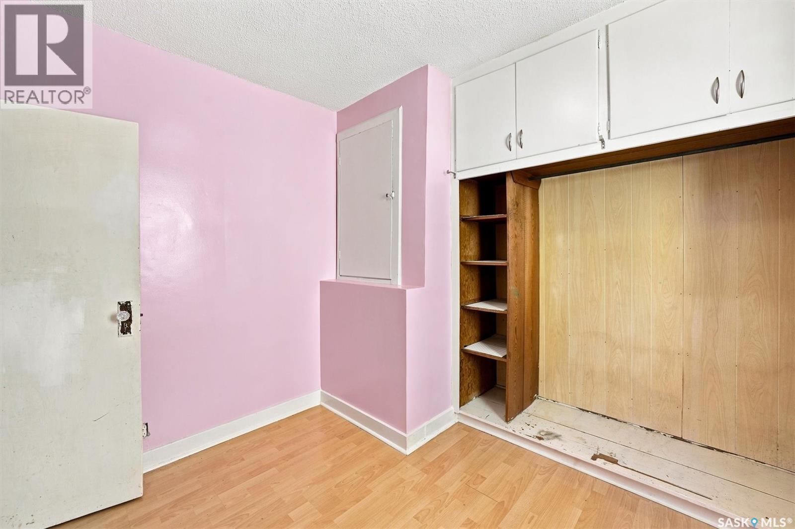 2204 Lorne Avenue, Saskatoon, SK - Indoor Photo Showing Other Room