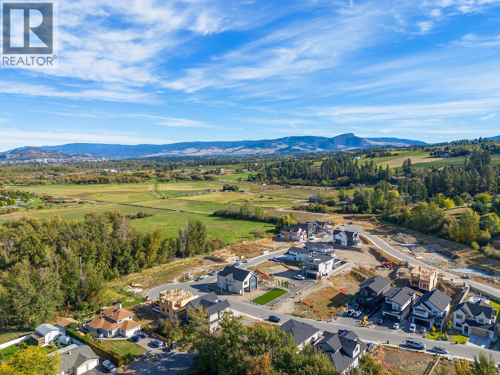 900 Bull Crescent, Kelowna, BC