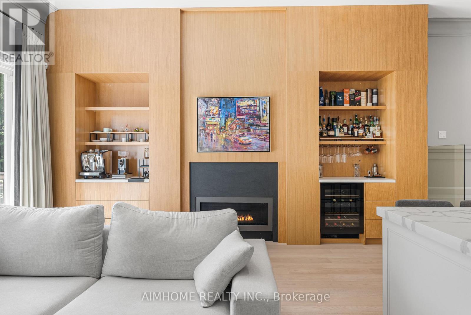 191 Glengarry Avenue, Toronto, ON - Indoor Photo Showing Living Room With Fireplace