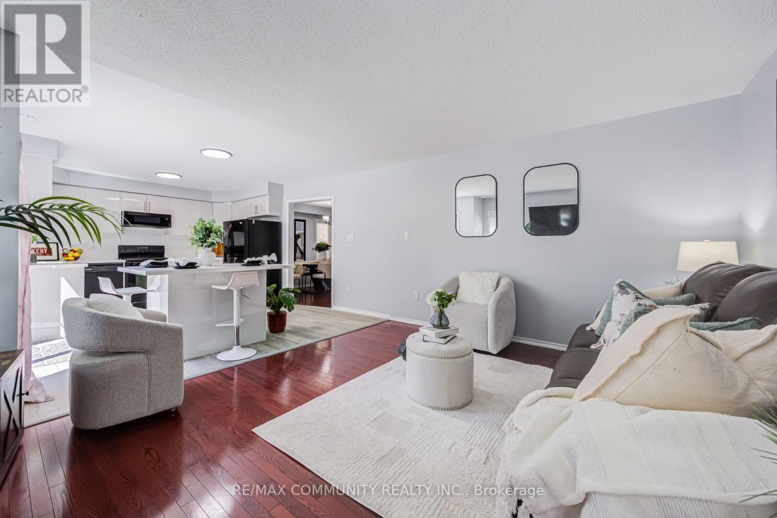69 Mcsweeney Crescent, Ajax, ON - Indoor Photo Showing Living Room