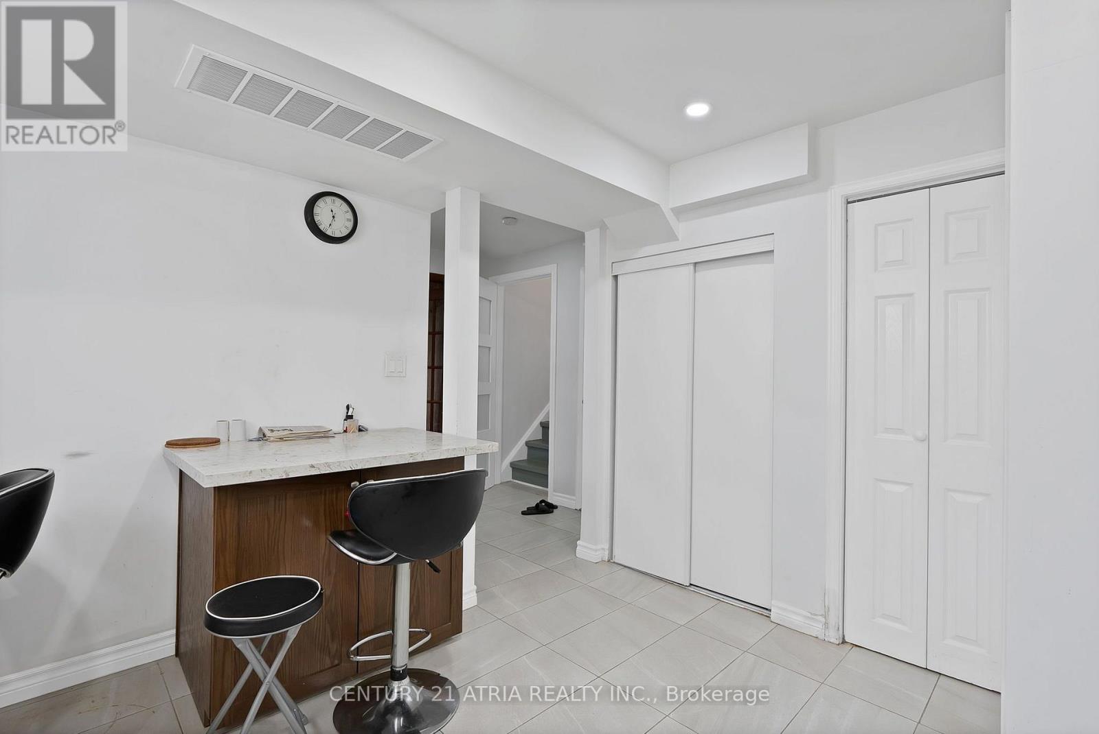 56 Tobermory Drive, Toronto, ON - Indoor