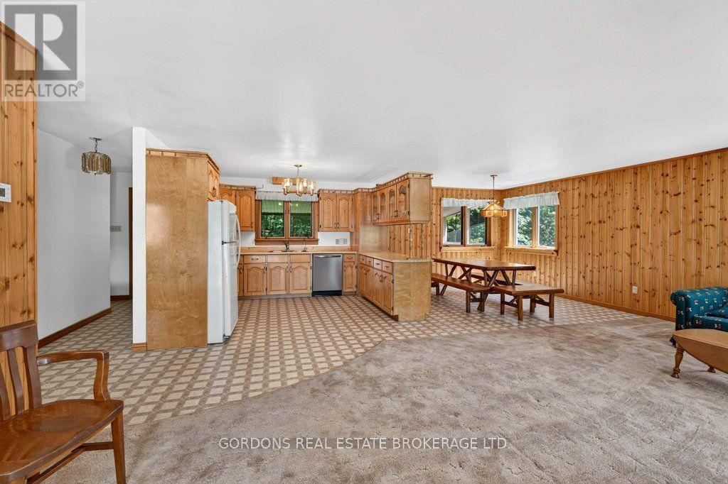 2950 R29, Rideau Lakes, ON - Photo Showing Other Room
