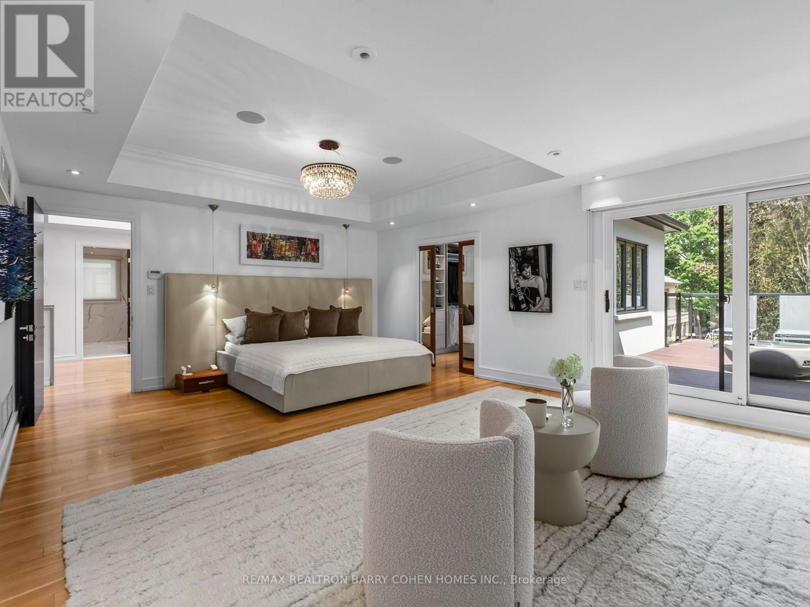 7 Glen Rush Boulevard, Toronto, ON - Indoor