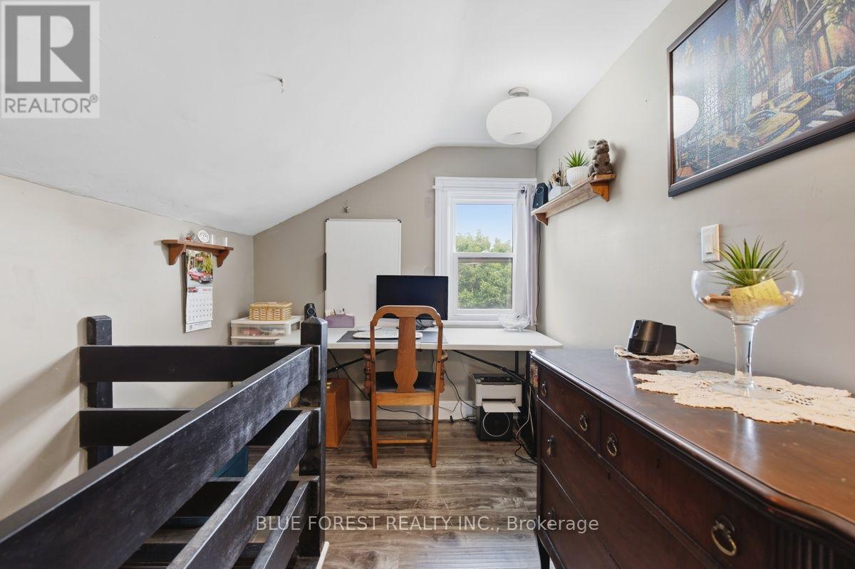 21 Isabel Street, St. Thomas, ON - Indoor Photo Showing Office