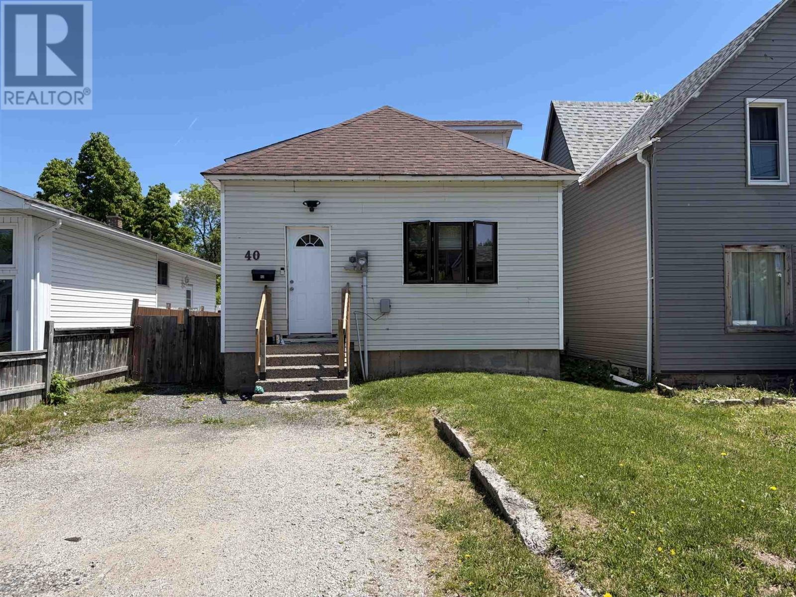 40 Algoma Ave, Sault Ste. Marie, ON - Outdoor With Exterior