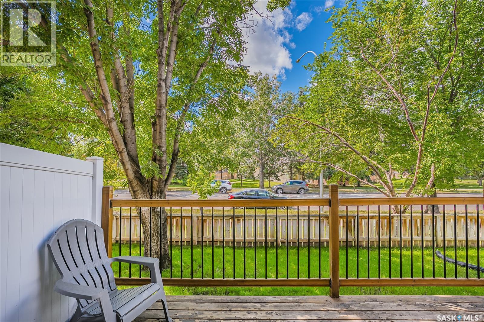 20 327 Berini Drive, Saskatoon, SK - Outdoor With Deck Patio Veranda