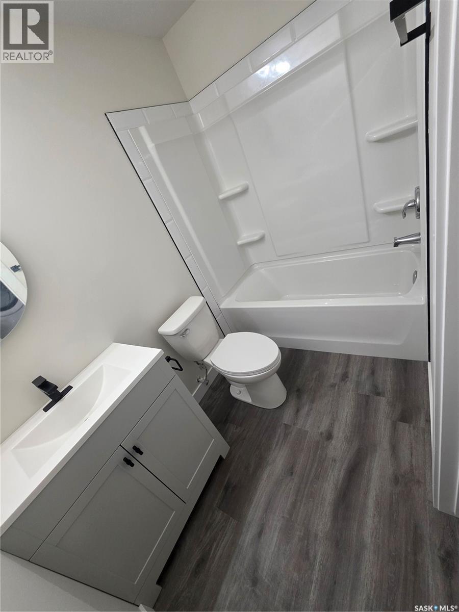 3116 Green Turtle Road, Regina, SK - Indoor Photo Showing Bathroom