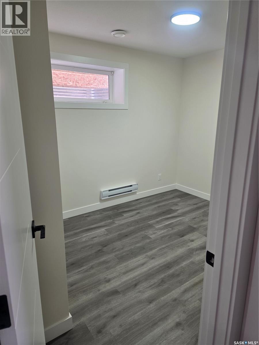 3116 Green Turtle Road, Regina, SK - Indoor