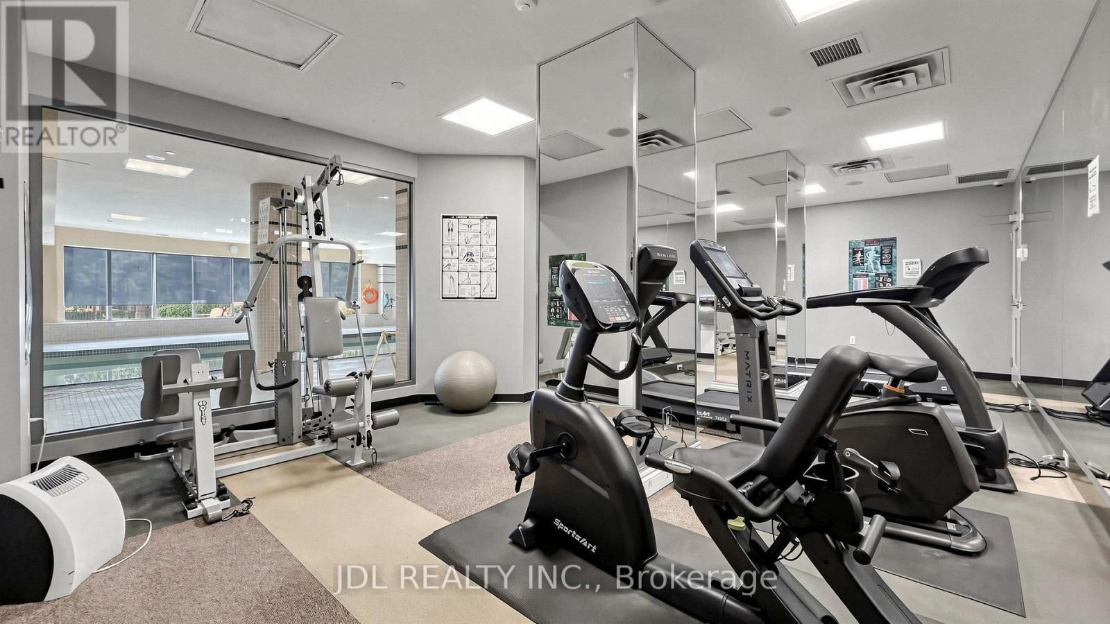 2005 - 21 Hillcrest Avenue, Toronto, ON - Indoor Photo Showing Gym Room