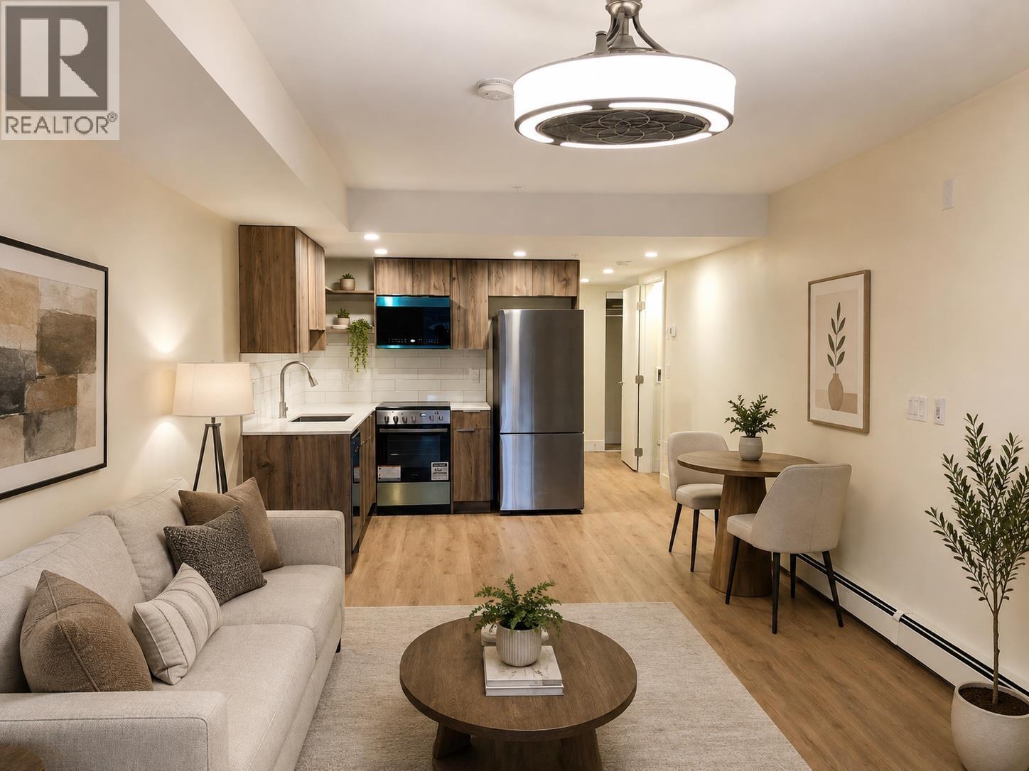 928 Commercial Drive, Vancouver, BC - Indoor