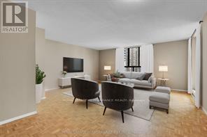 1107 - 475 Laurier Avenue W, Ottawa, ON - Indoor Photo Showing Other Room