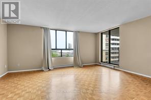 1107 - 475 Laurier Avenue W, Ottawa, ON - Indoor Photo Showing Other Room