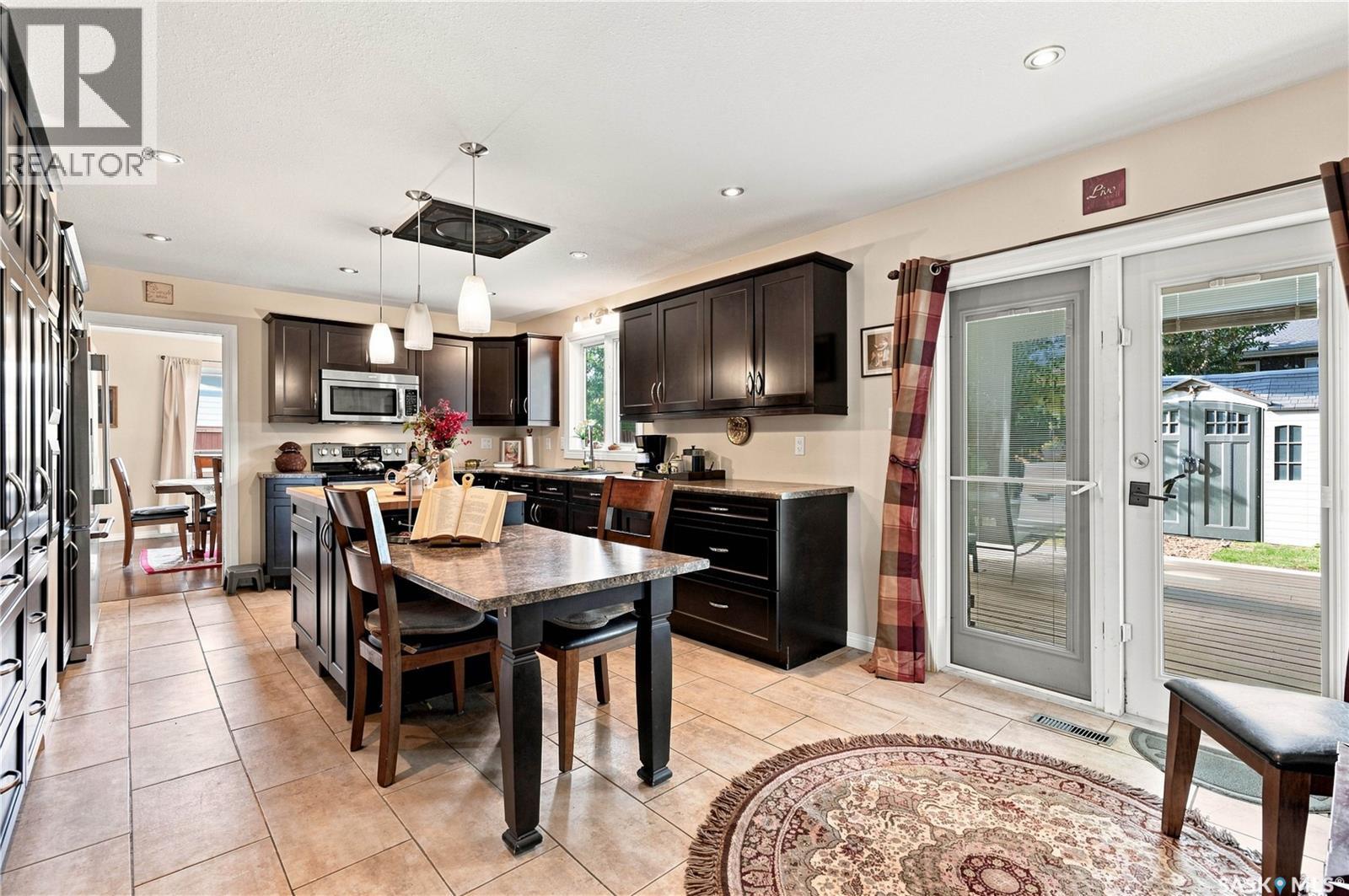 30 Roborecki Terrace, Saskatoon, SK - Indoor