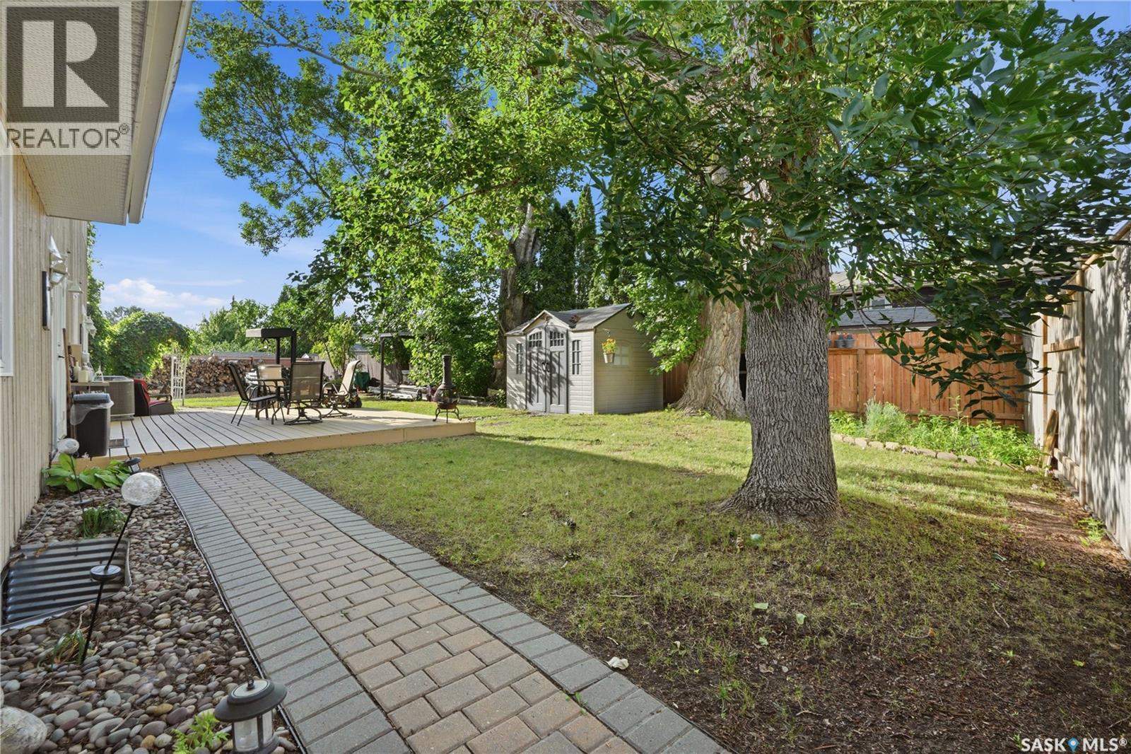 30 Roborecki Terrace, Saskatoon, SK - Outdoor