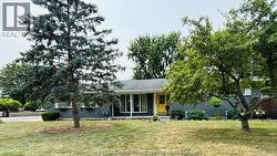8285 MALDEN ROAD Lasalle, ON N9J 2V5