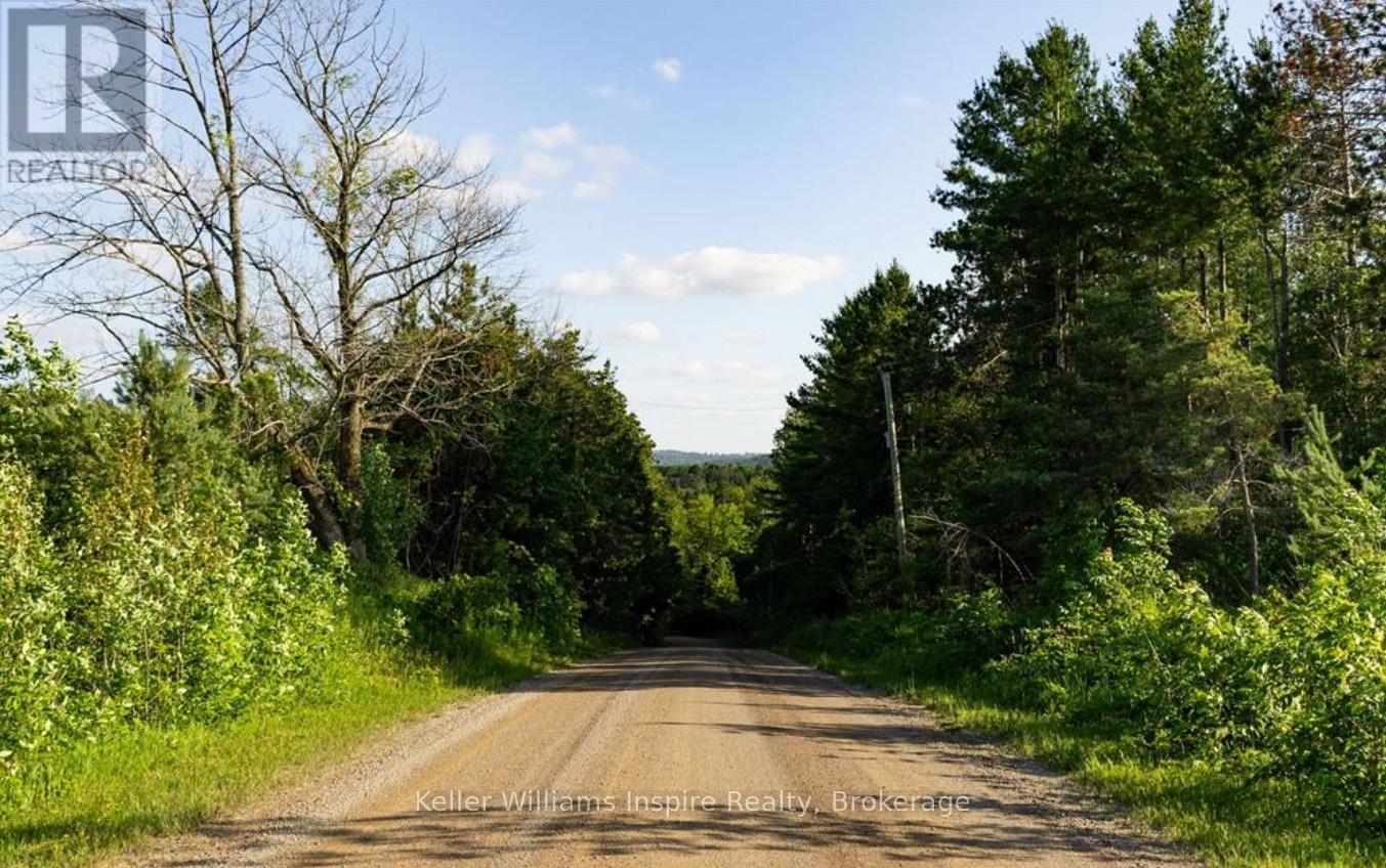 678075 Centre Road, Mulmur, ON