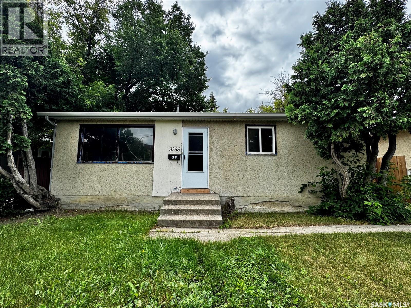3355 33Rd Street W, Saskatoon, SK - Outdoor