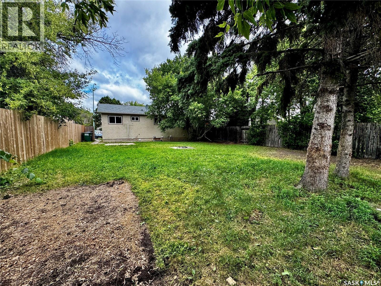 3355 33Rd Street W, Saskatoon, SK - Outdoor