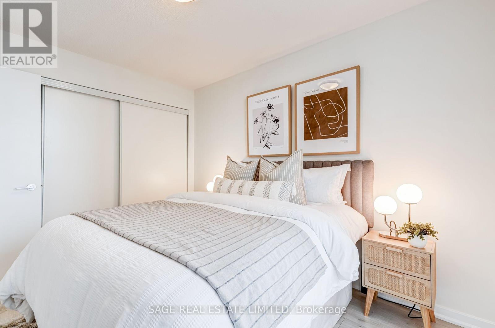 1303 - 70 Forest Manor Road, Toronto, ON - Indoor Photo Showing Bedroom