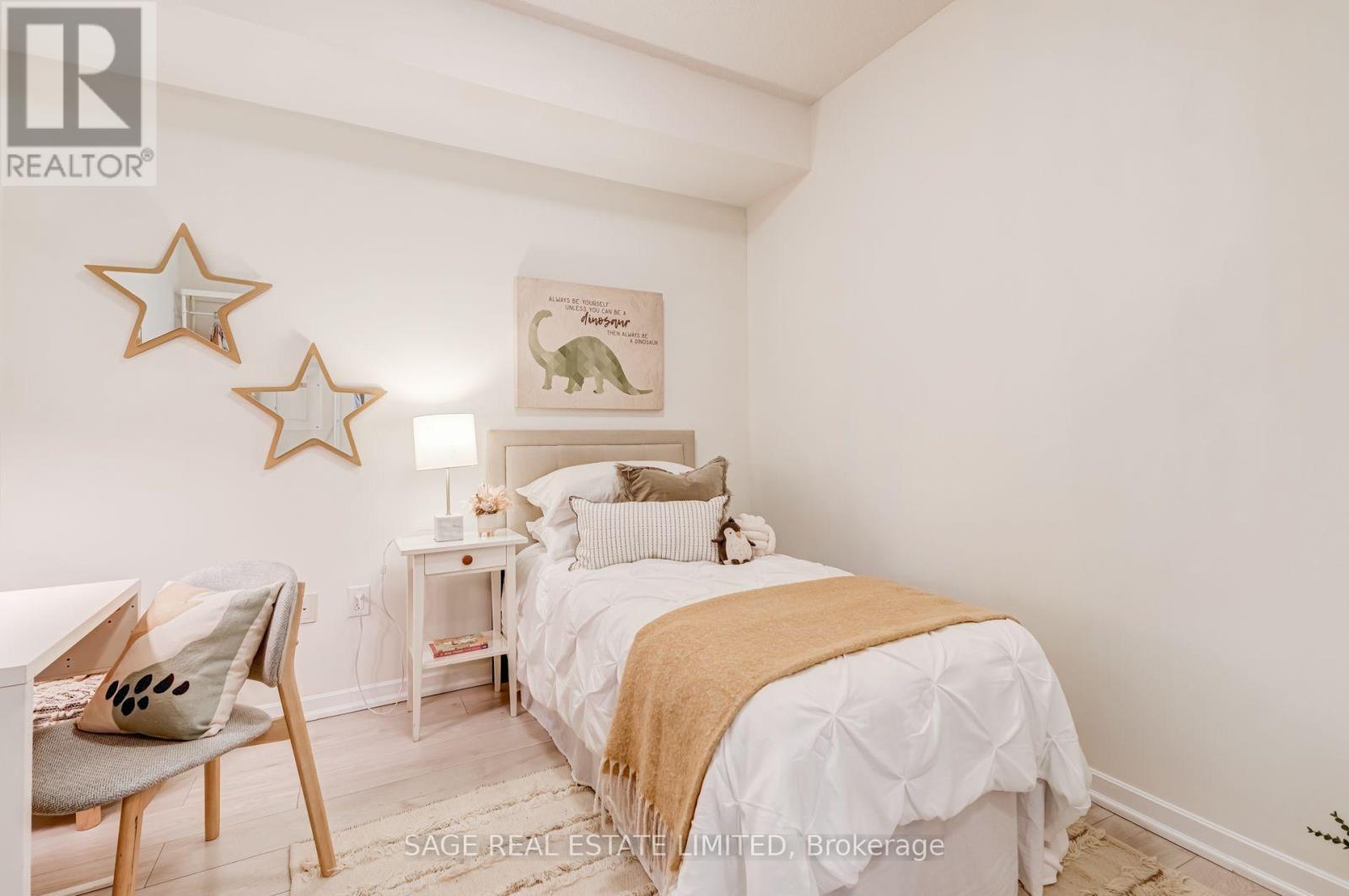 1303 - 70 Forest Manor Road, Toronto, ON - Indoor Photo Showing Bedroom
