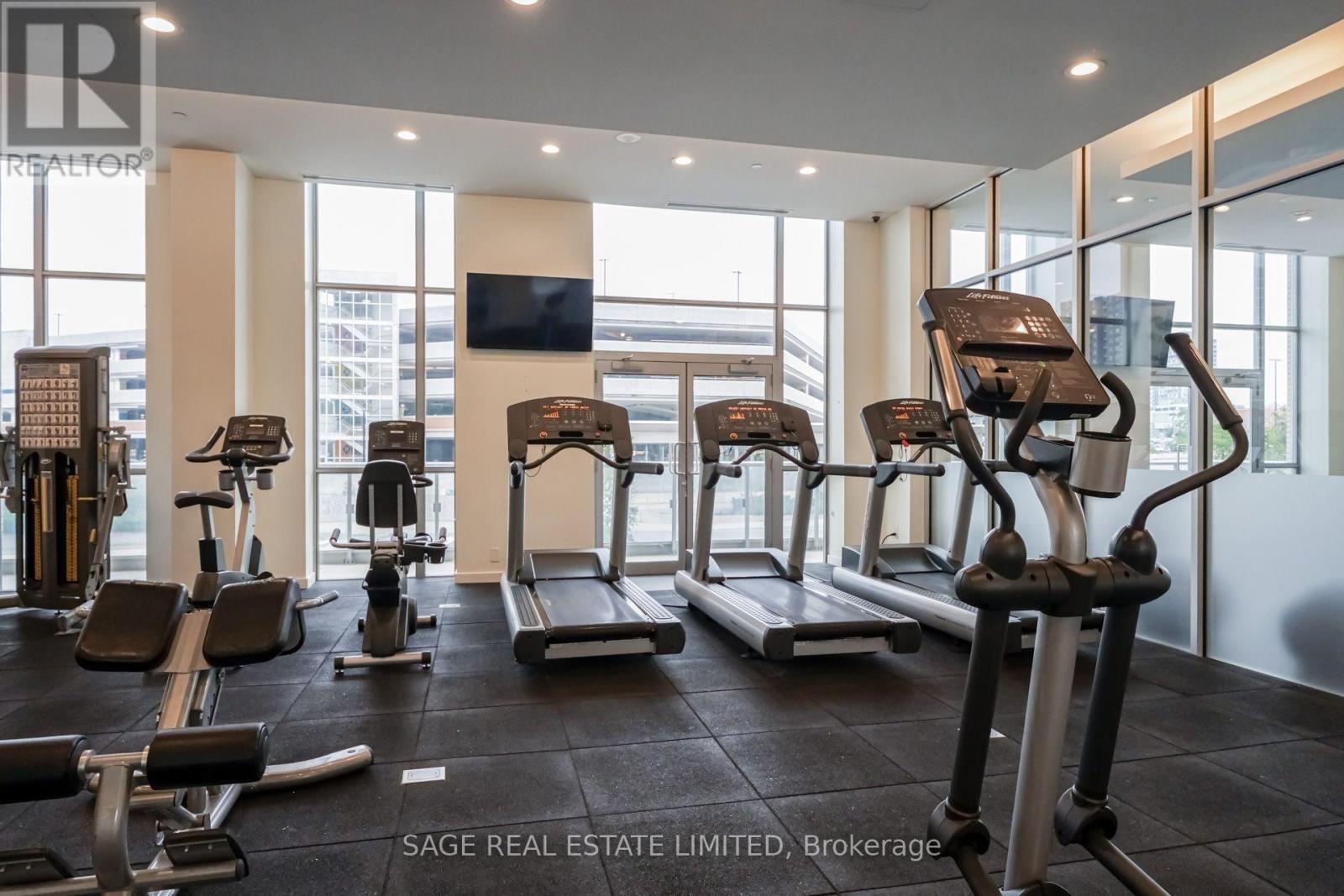 1303 - 70 Forest Manor Road, Toronto, ON - Indoor Photo Showing Gym Room