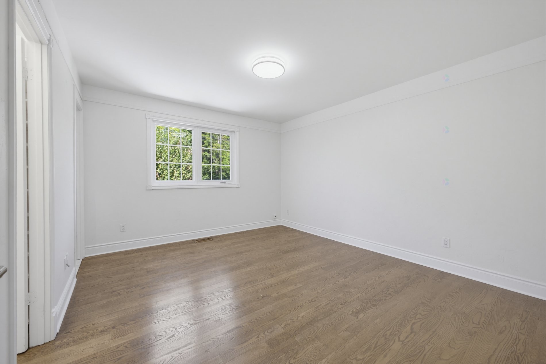 Master Bedroom - 138 Rue Stéphanie, Dollard-Des-Ormeaux, QC - Indoor Photo Showing Other Room