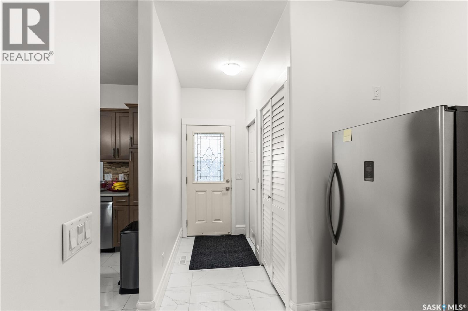 230 Wyant Lane, Saskatoon, SK