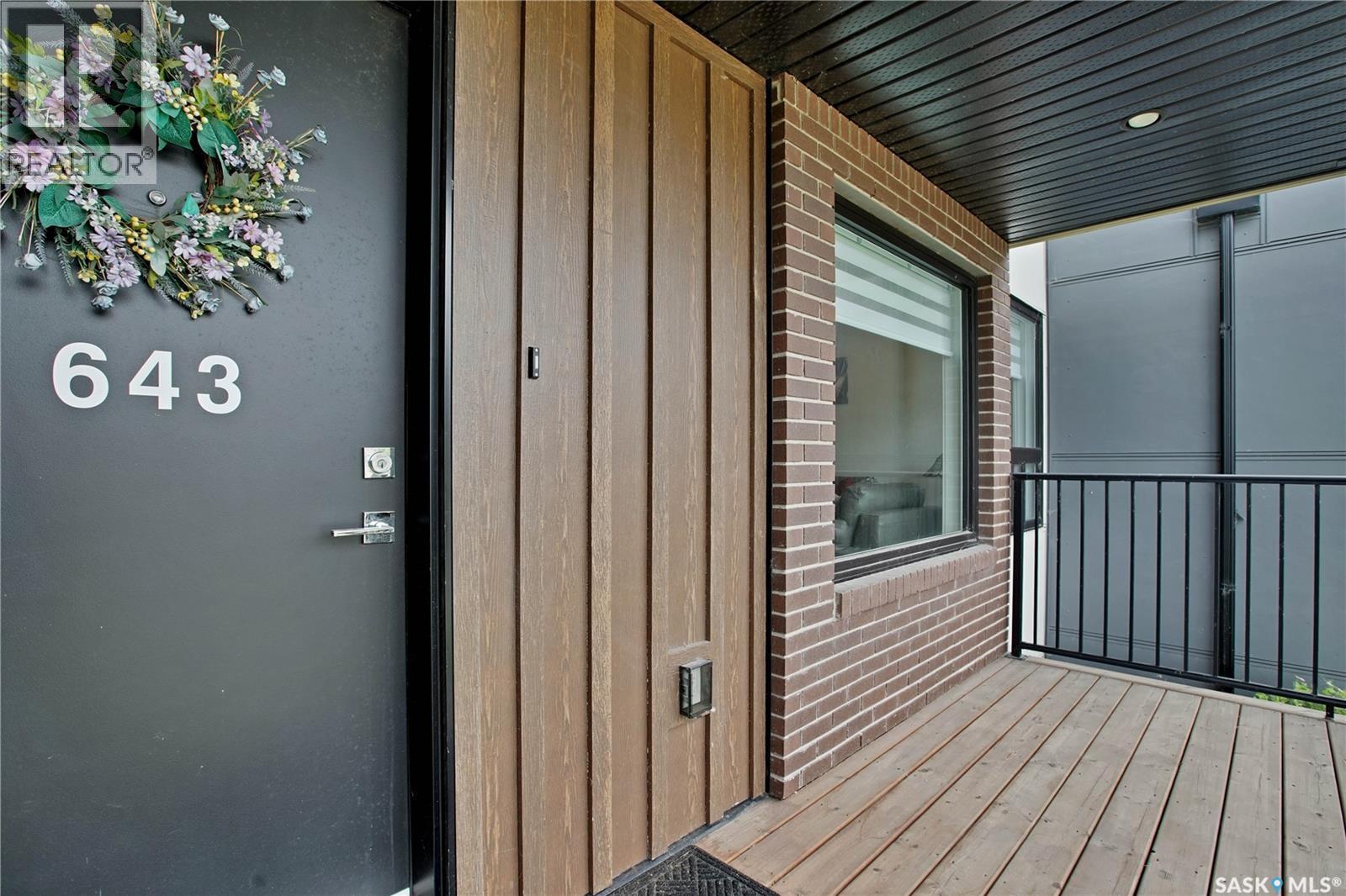 643 Evergreen Boulevard, Saskatoon, SK - Outdoor With Deck Patio Veranda With Exterior