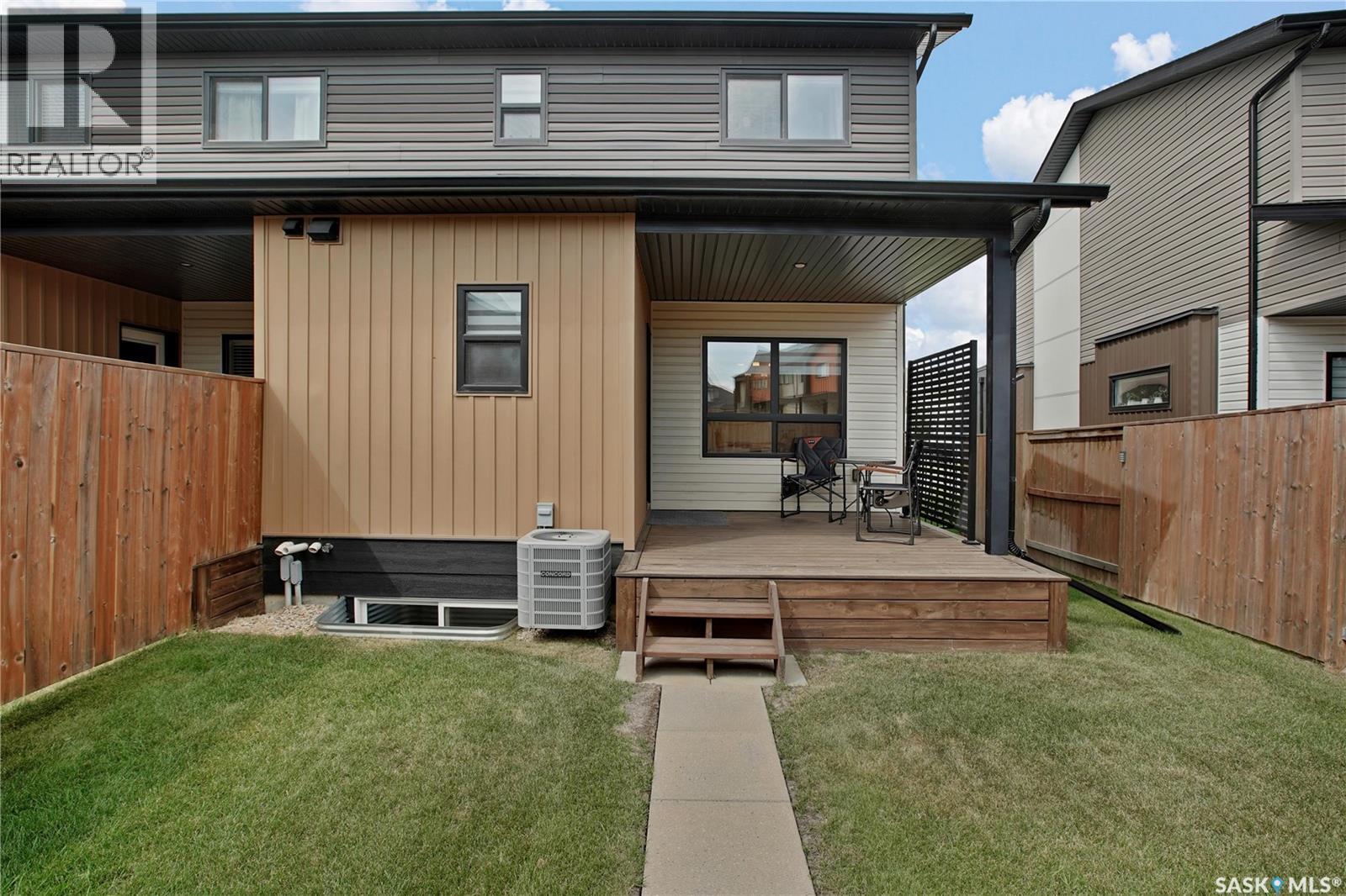 643 Evergreen Boulevard, Saskatoon, SK - Outdoor With Deck Patio Veranda With Exterior
