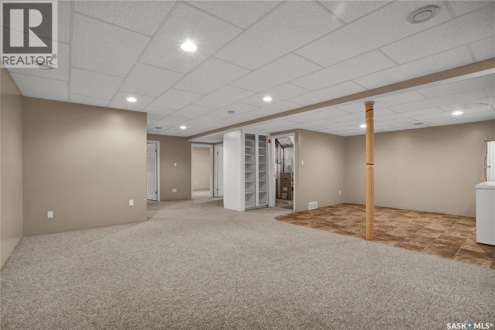 201 Centennial Road, Hague, SK - Indoor