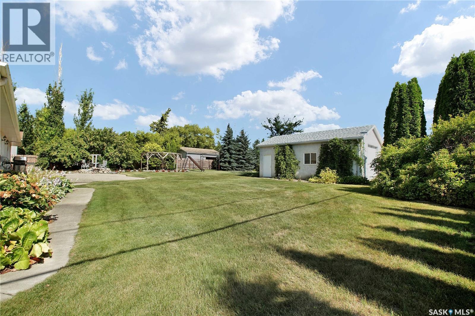 201 Centennial Road, Hague, SK - Outdoor