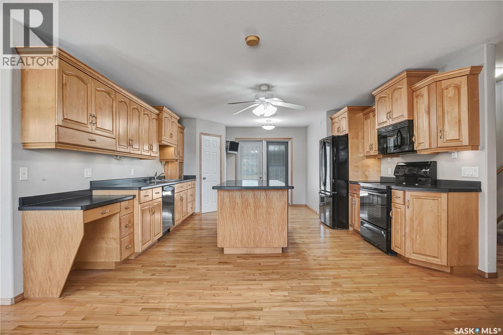 201 Centennial Road, Hague, SK - Indoor Photo Showing Kitchen