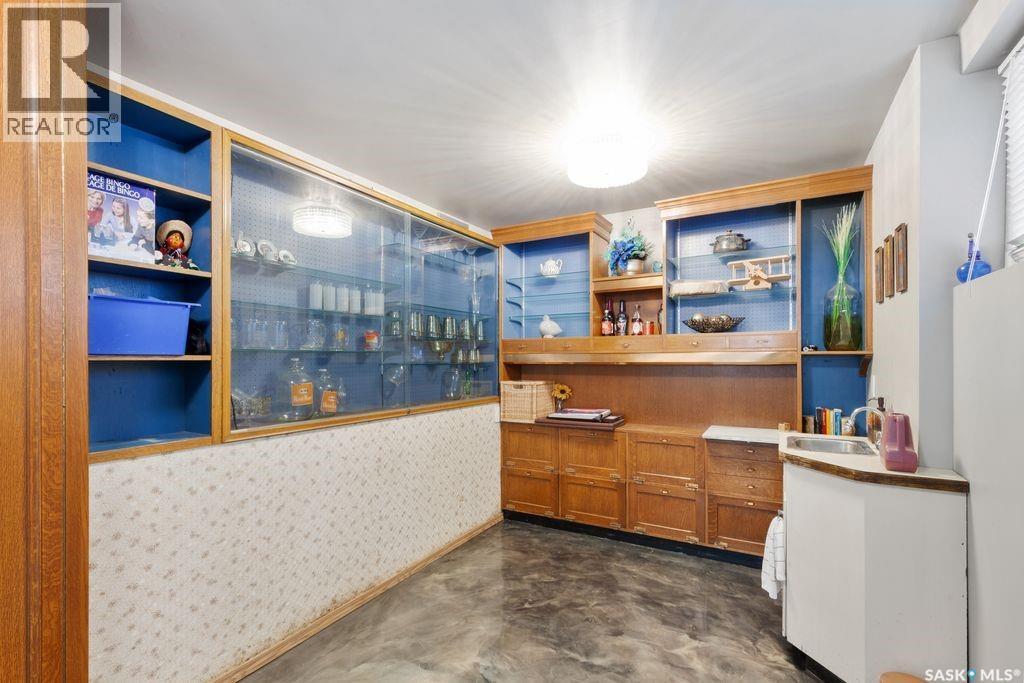 2709 Ferguson Avenue, Saskatoon, SK - Indoor