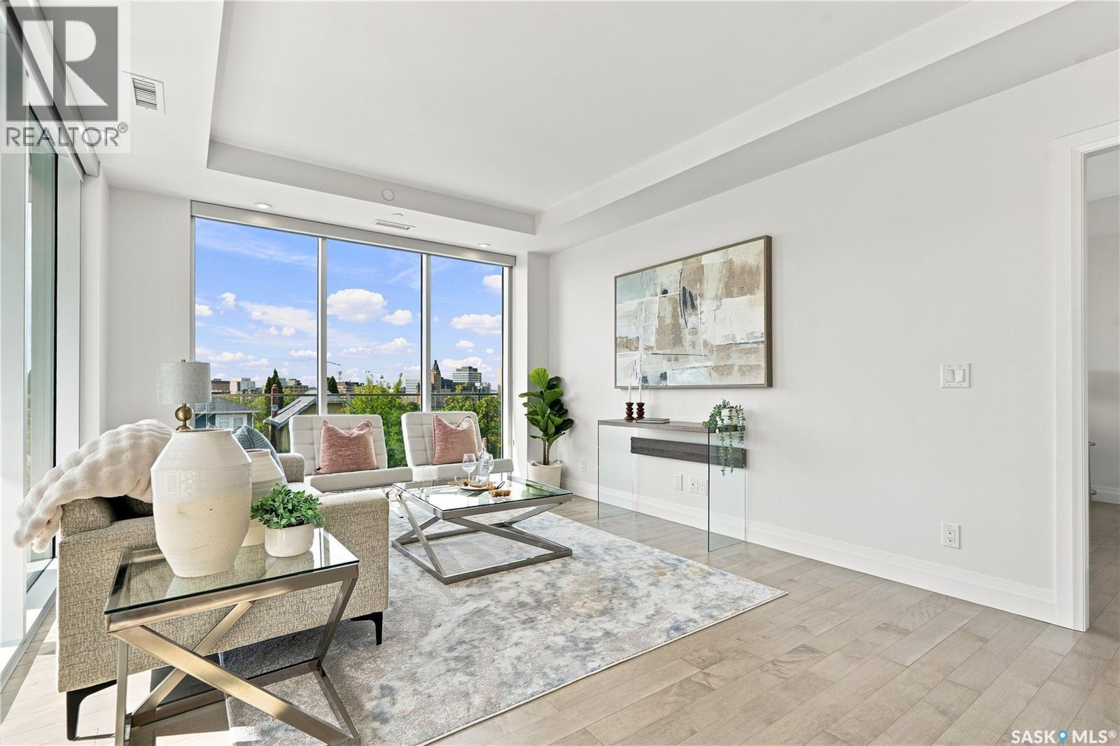 306 637 University Drive, Saskatoon, SK - Indoor Photo Showing Living Room