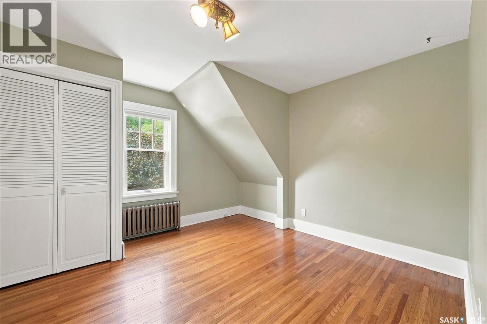 617 7Th Avenue N, Saskatoon, SK - Indoor Photo Showing Other Room