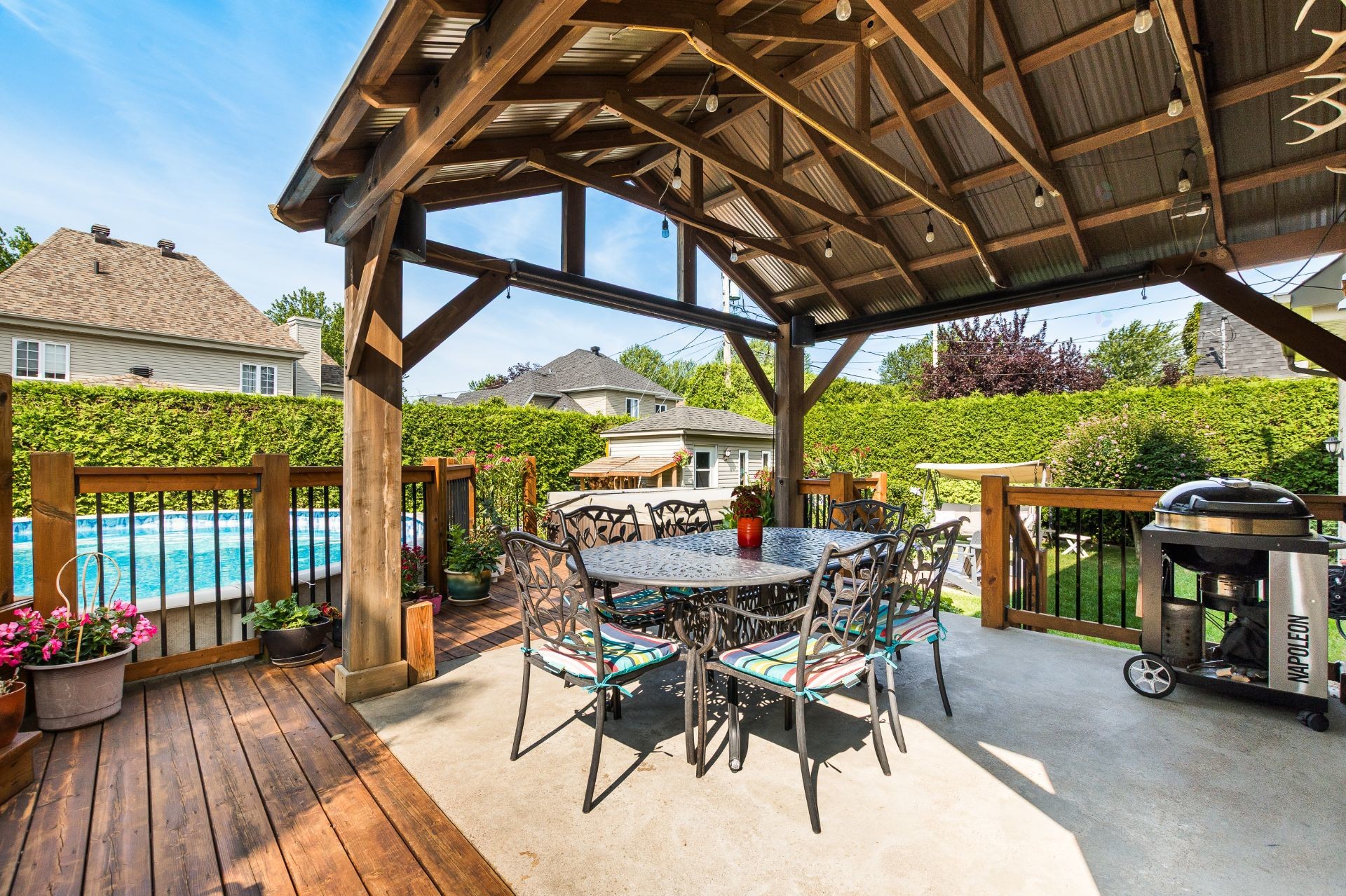 Cour - 1 Rue Dozois, Candiac, QC - Outdoor With Deck Patio Veranda With Exterior