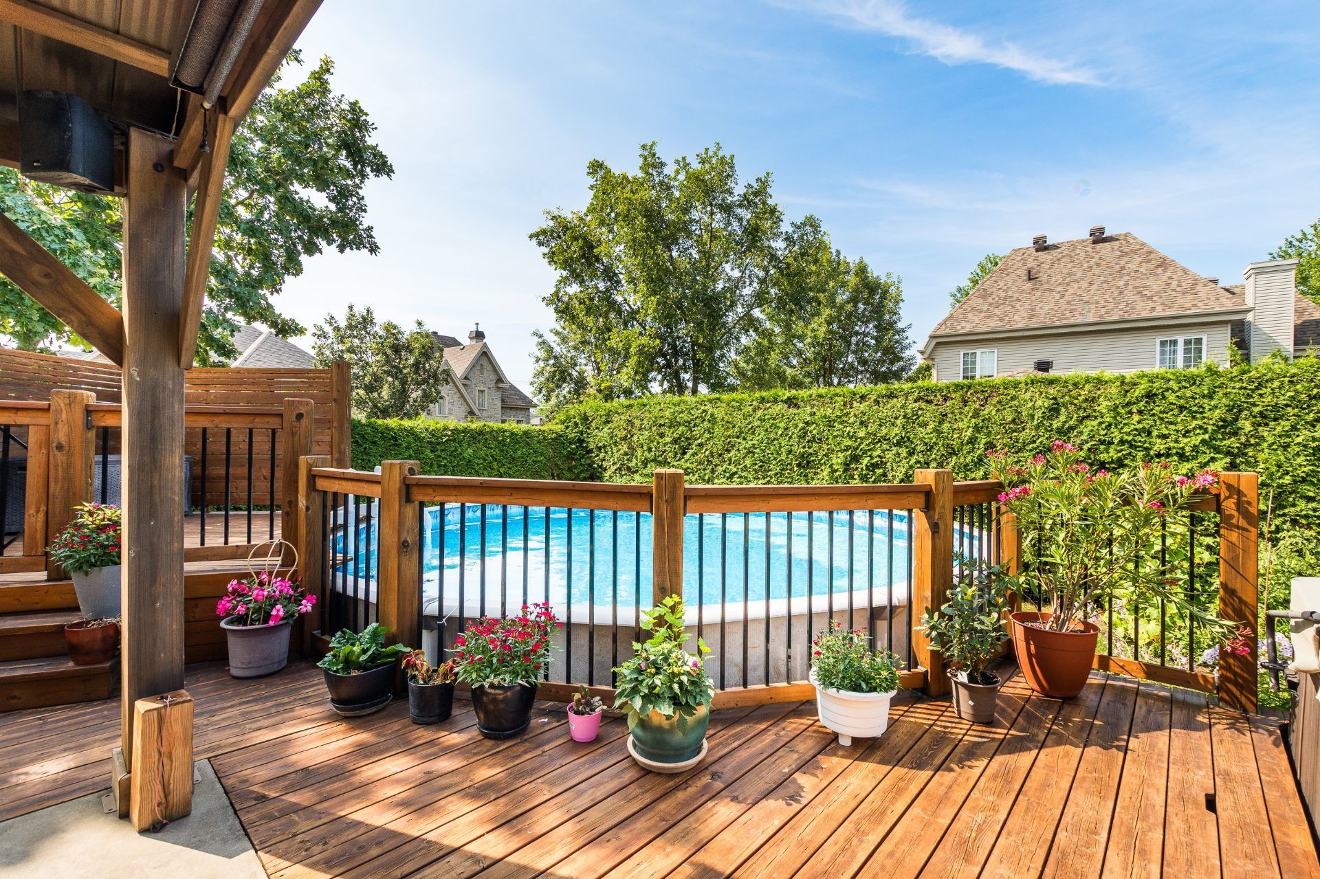 Piscine - 1 Rue Dozois, Candiac, QC - Outdoor With Deck Patio Veranda With Exterior