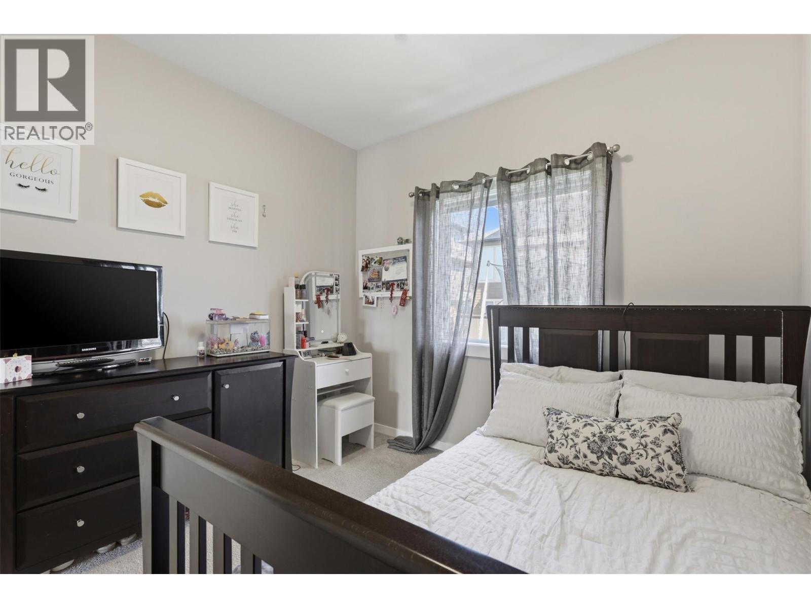 2109 Doubletree Crescent, Kamloops, BC - Indoor Photo Showing Bedroom