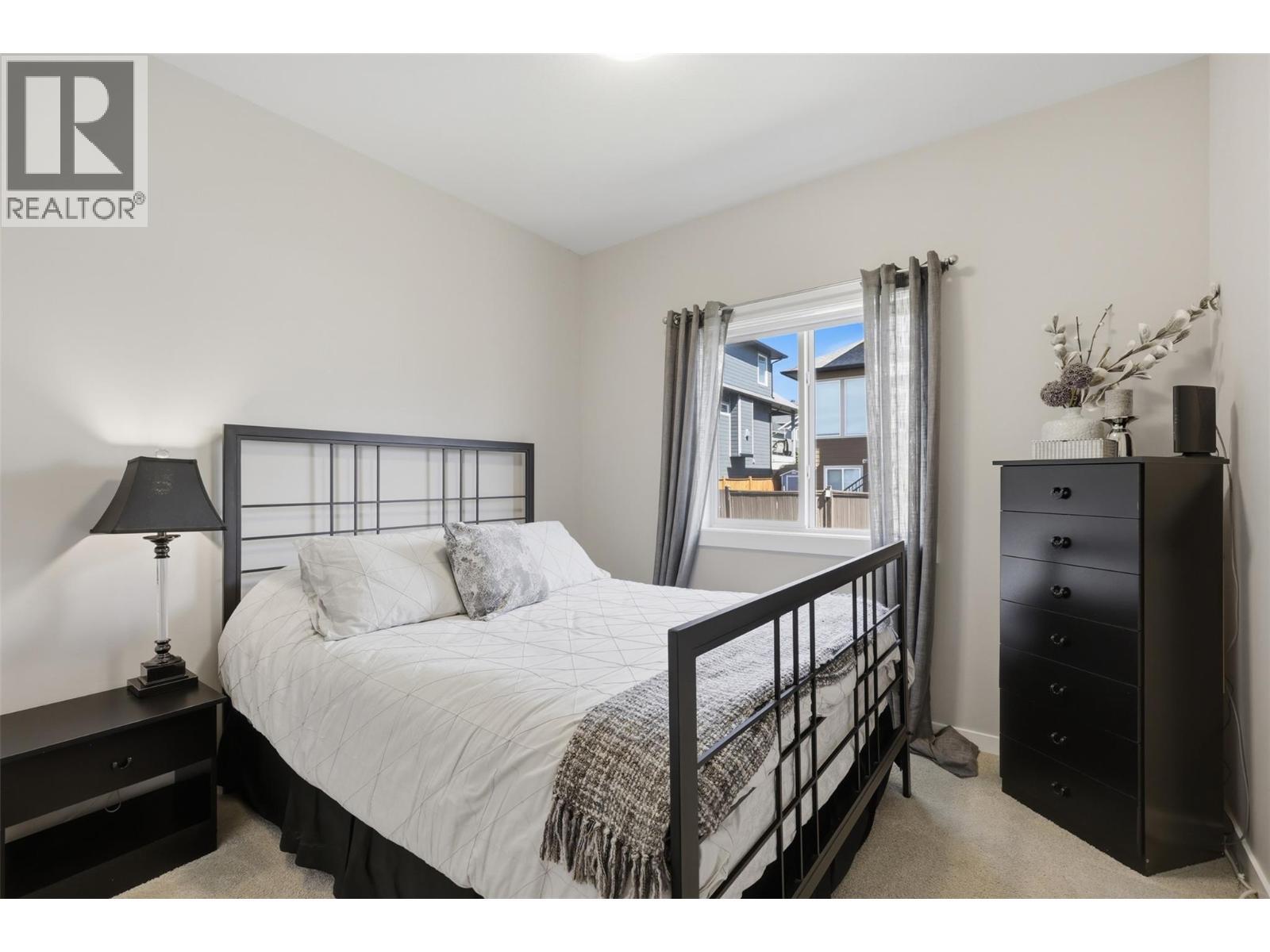 2109 Doubletree Crescent, Kamloops, BC - Indoor Photo Showing Bedroom