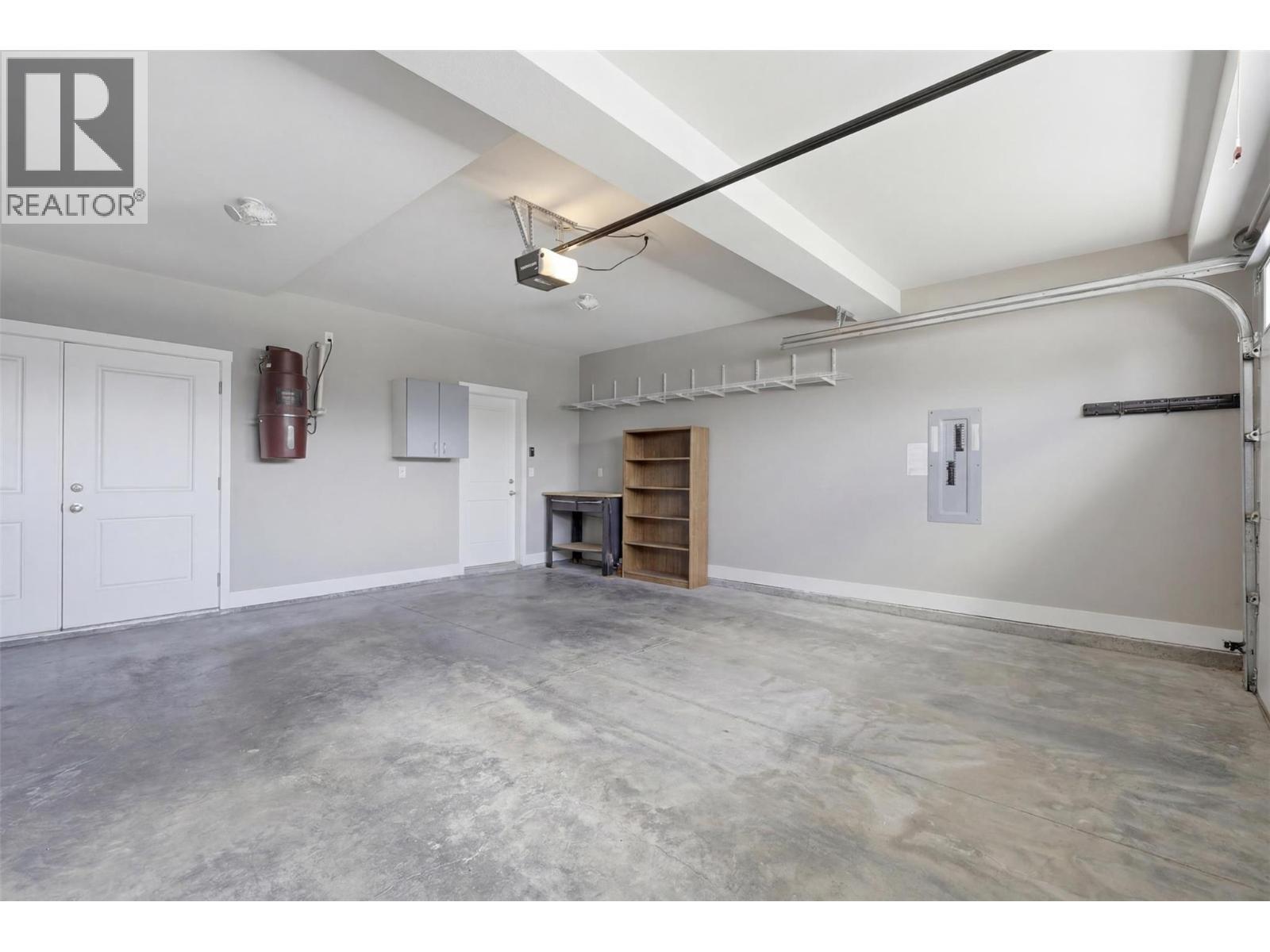 Digitally Enhanced to remove possessions - 2109 Doubletree Crescent, Kamloops, BC - Indoor