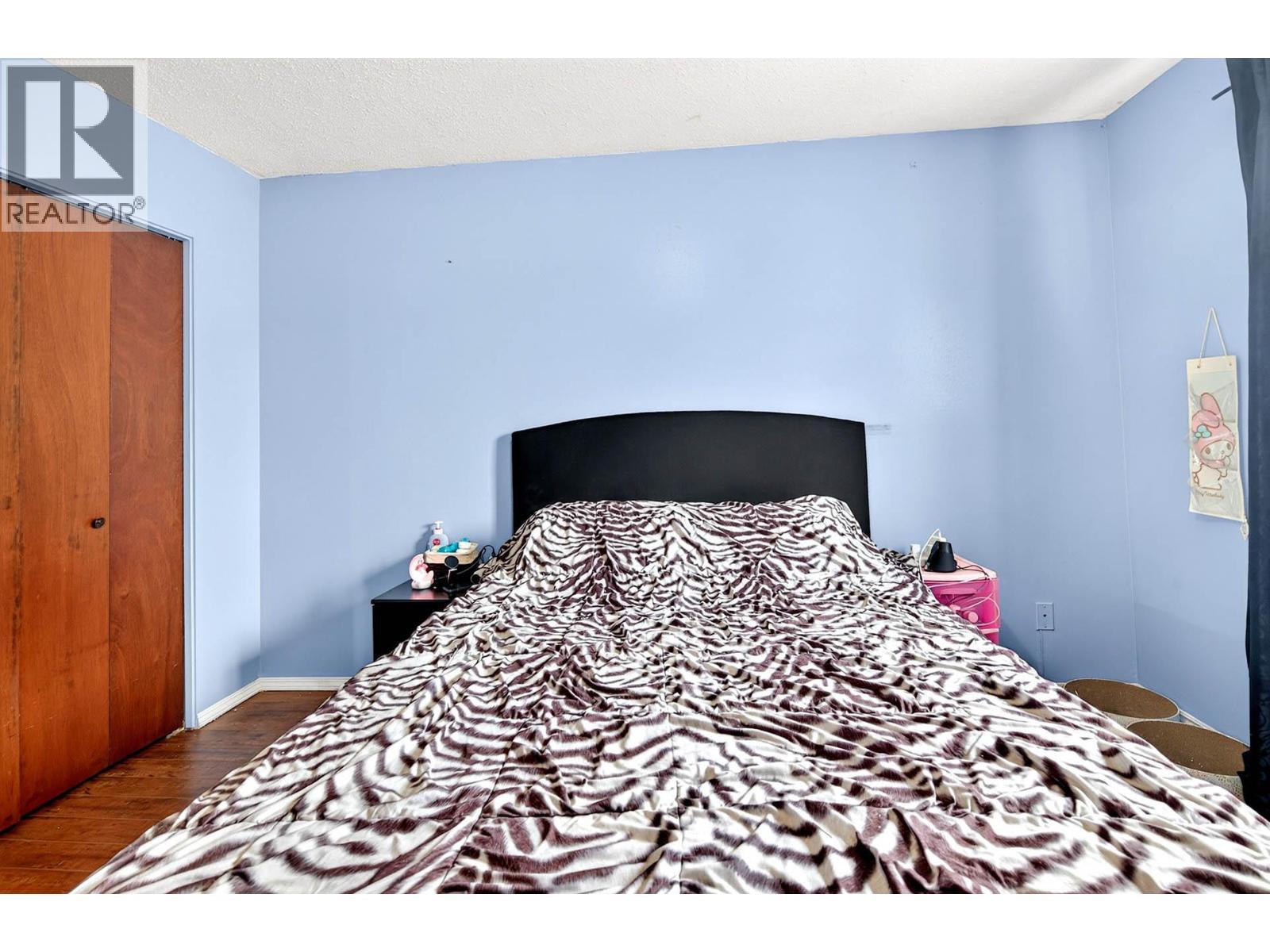 800 Valhalla Drive Unit# 40, Kamloops, BC - Indoor Photo Showing Bedroom