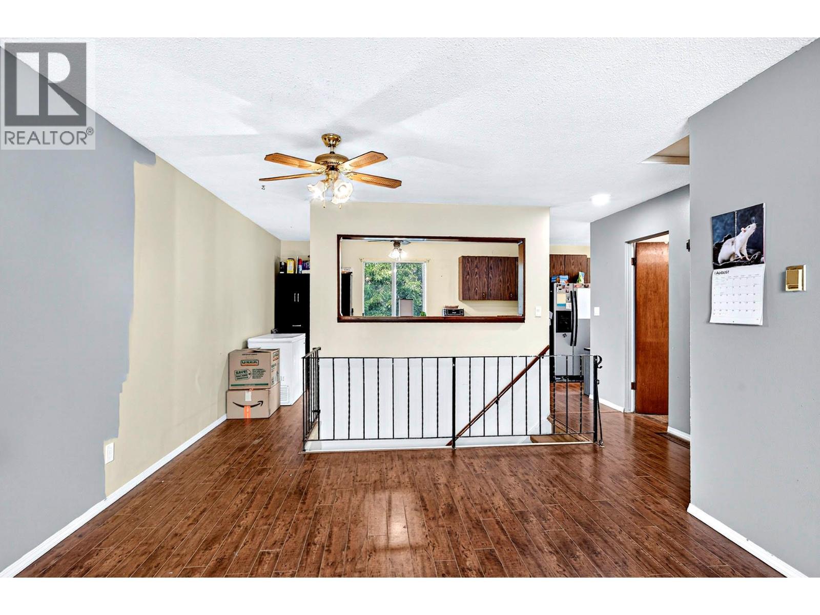 800 Valhalla Drive Unit# 40, Kamloops, BC - Indoor Photo Showing Other Room