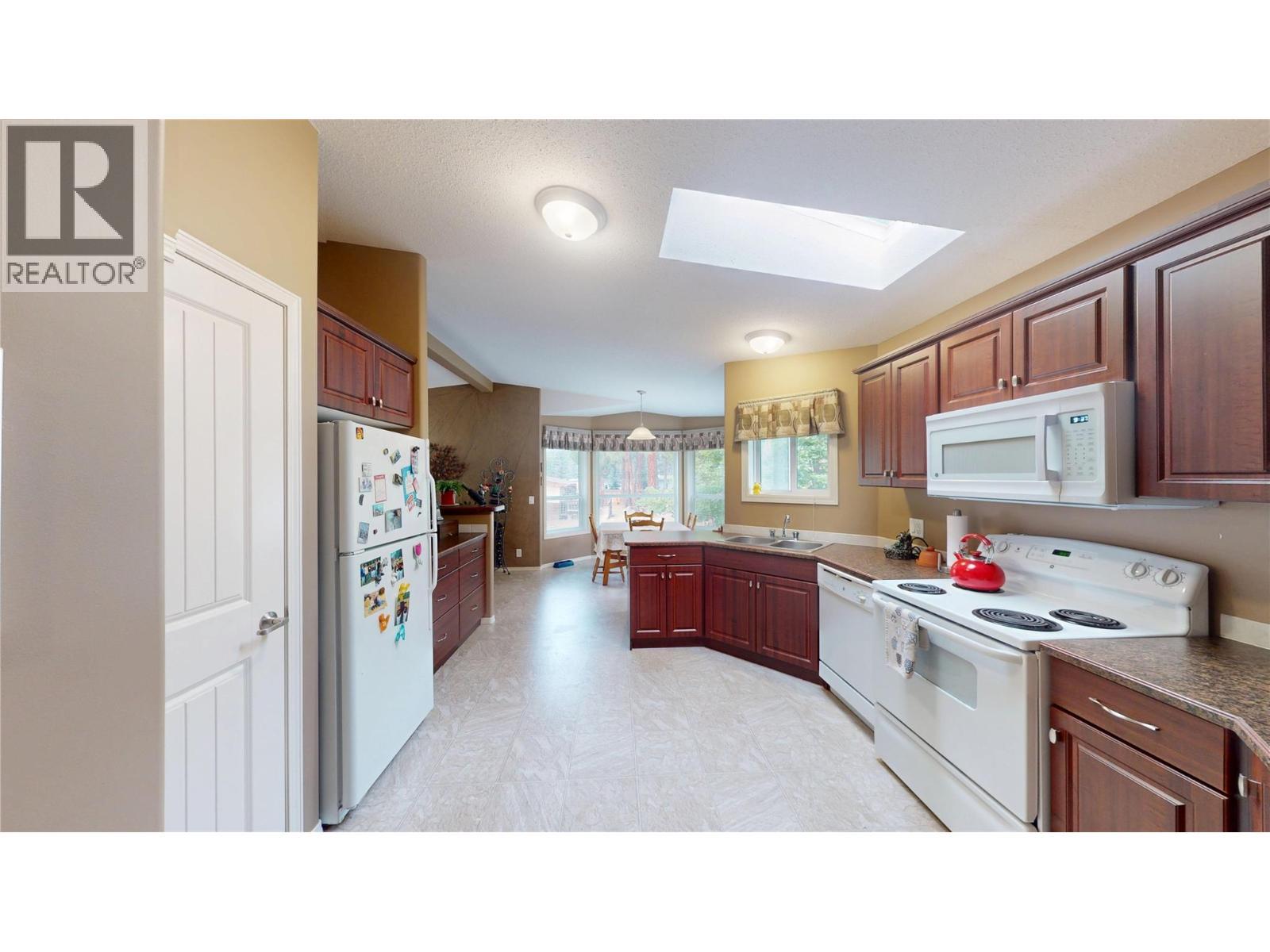 6311 Ash Road, Wasa, BC
